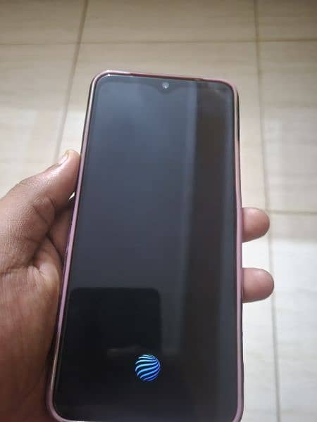 vivo V21 8/128 4