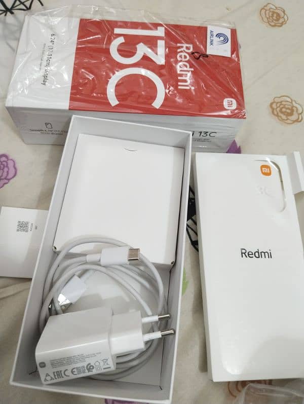 Redmi 13C 4/128, Full Warranty For Sale. 4