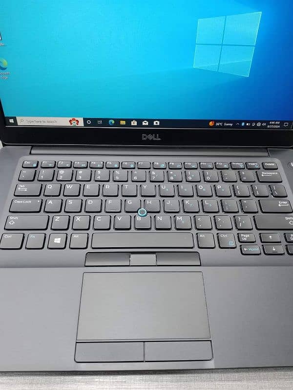 Dell latitude e7490 / Quadcore tough ultrabook 1