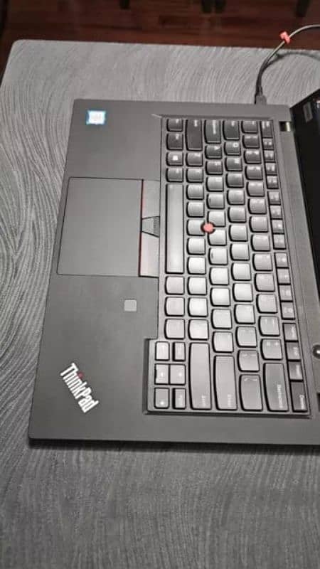 MODEL: Lenovo ThinkPad T490 3