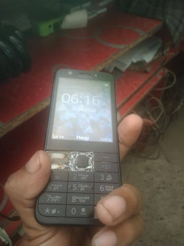 Nokia 230 3