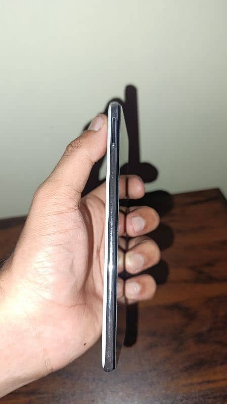 Redmi Note 10 PTA Approved. Complete Box 2