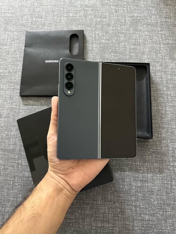 Samsung Z Fold 4 Complete Box Official Pta Approved 1