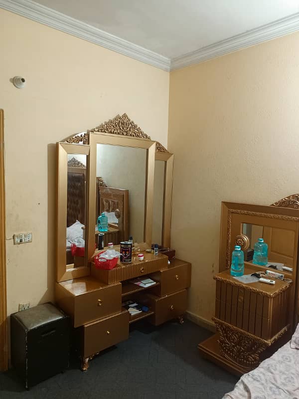 5 Marla beautiful house for rent at the prime location of Johar town 6