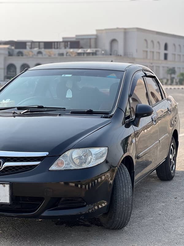 Honda City automatic in perfect condition 6