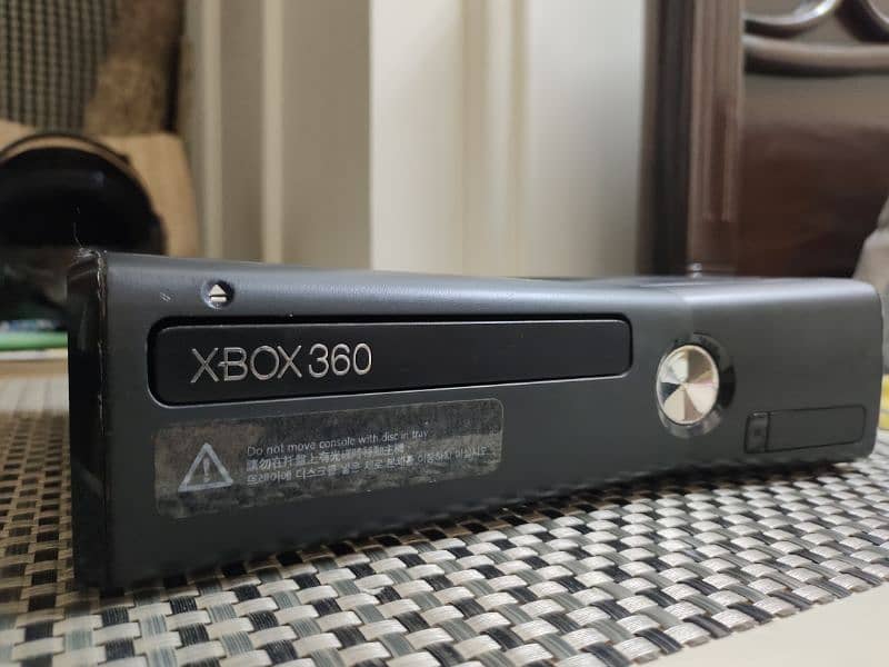 Xbox 360 slim | 1TB | 154 Games Installed 1