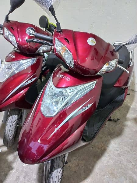 united 100cc scooty available contact at mobile# 03004142432 4