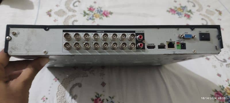 Dahua 16 CHANNEL DVR 1