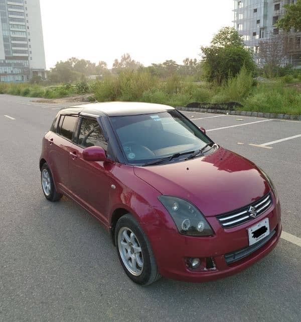 Suzuki Swift DLX Total Genuine 3