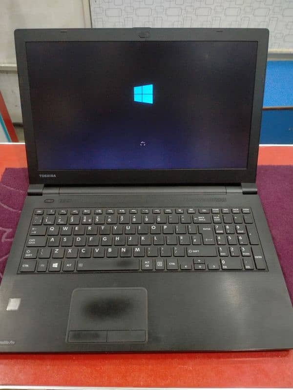 Toshiba i3 4th Generation For Sale / 4 GB Ram / 320 GB HDD 1