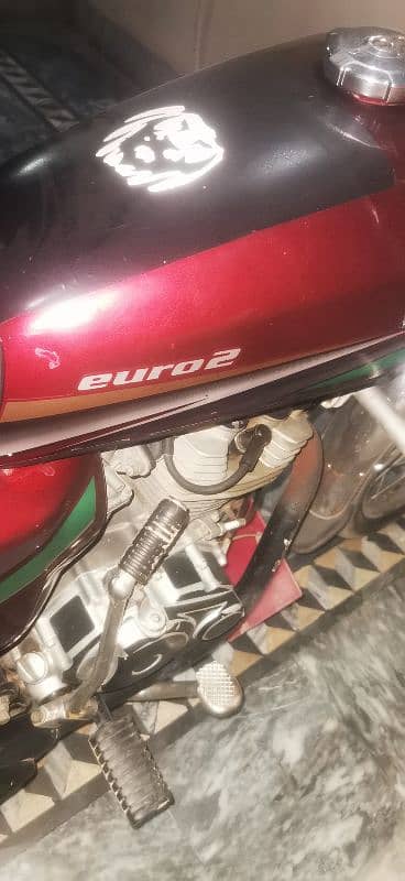 Honda 125 condition 9/10 4