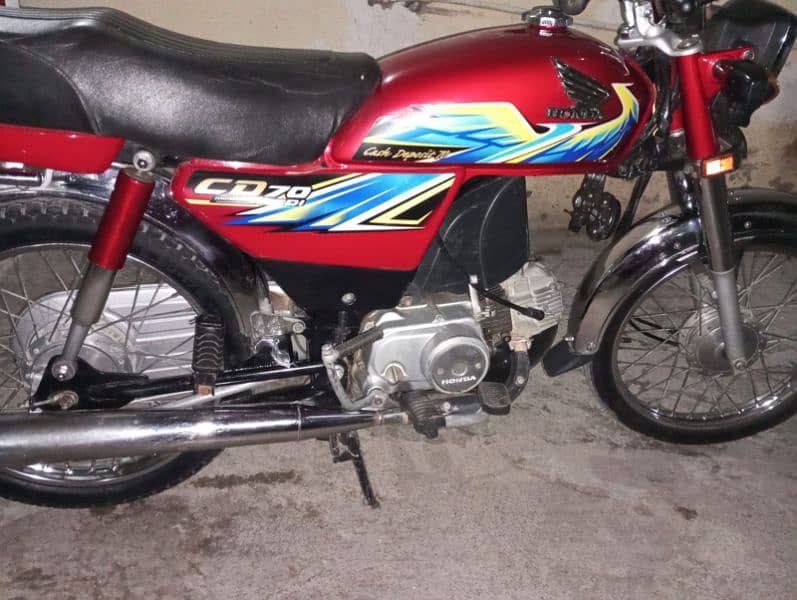 Honda CD 70 2021 3