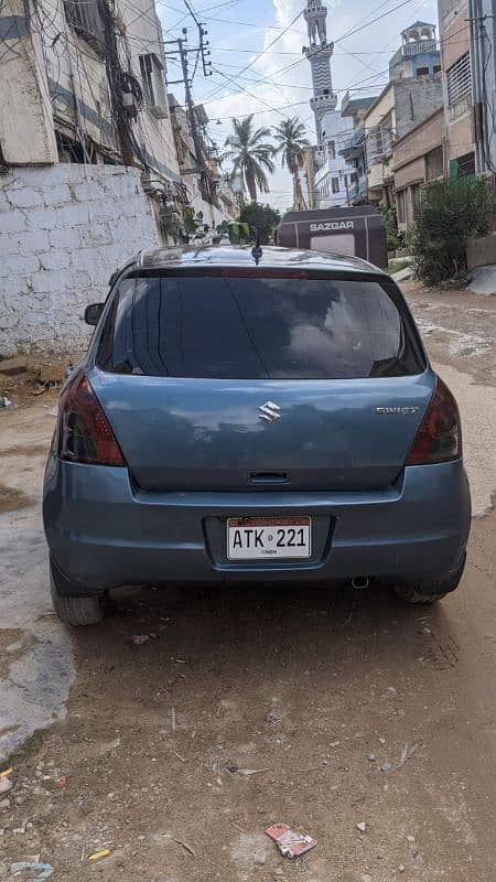 Suzuki Swift 2010 1