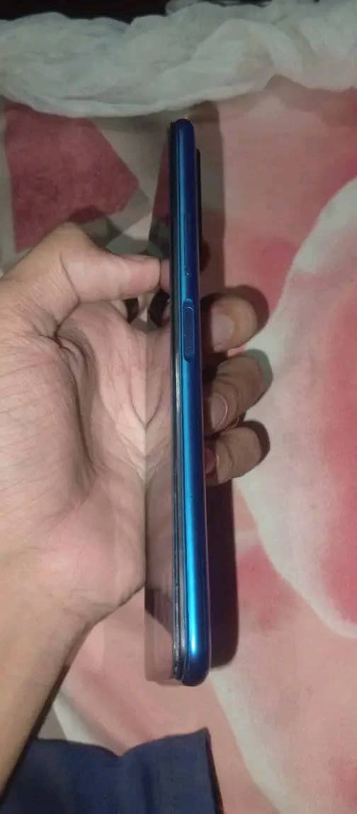 Infinix note 10 6/128 5