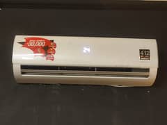 Dawlance 1.5 Ton Heat & Cool Inverter Air Conditioner Powercon 30