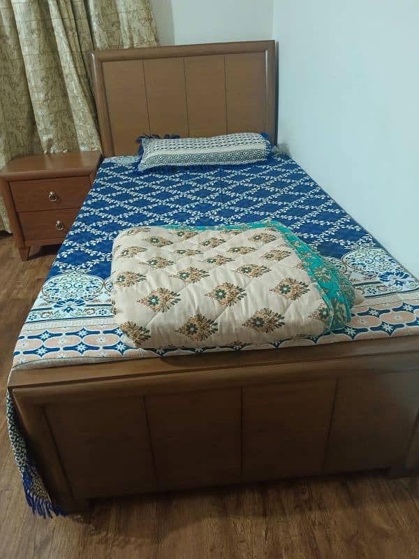 Bed set/ bed/side table /single bed mattress for sale 3