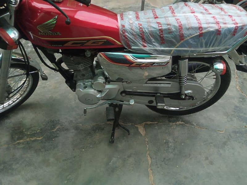 Honda 125 special edition 2021 2022 modle 1