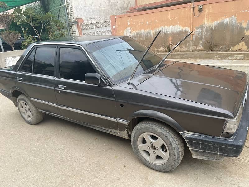 Nissan Sunny 1988 1