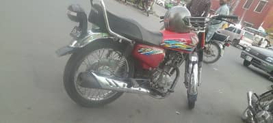 Honda125 punjab sialkot nmnr 2018mofel no xchang cd70 yamaha suzuki