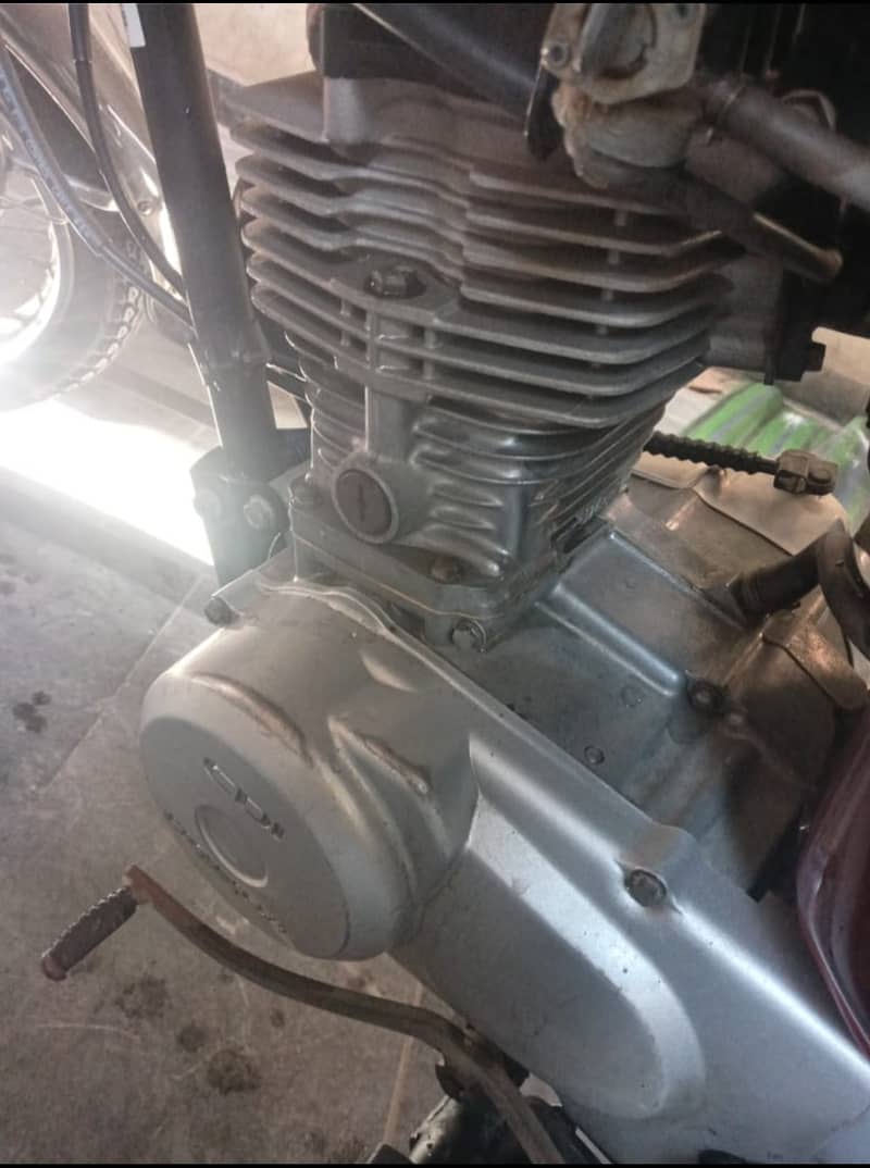 Honda 125 First Hand Used 8