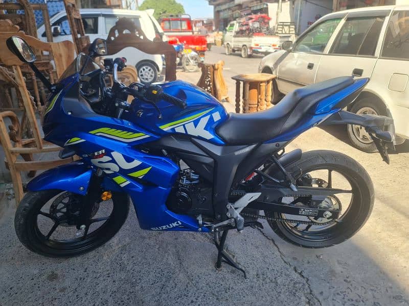 suzuki gixxer 150cc 3