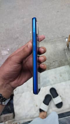 vivo y19