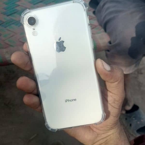 Iphone Xr For sale iphone 11 ke sath exchange bhe ho jai ga 1