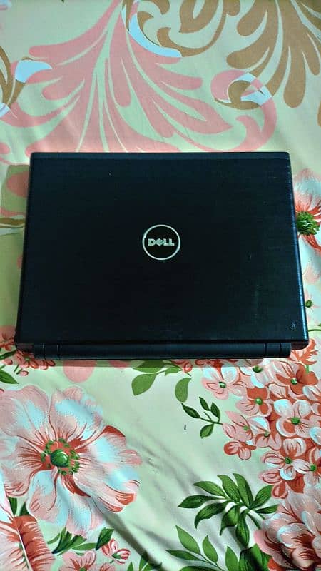 dell laptop lush condition 4g ram 8