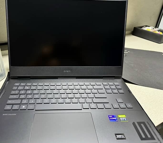 HP OMEN 16 Laptop 1