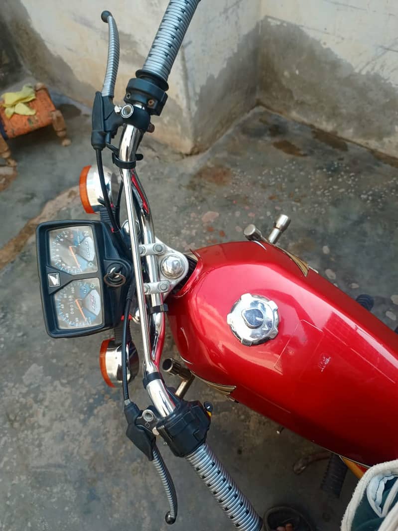 Honda CG 125 model 2020 5