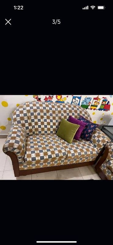 3 seater Sofa for sale 3