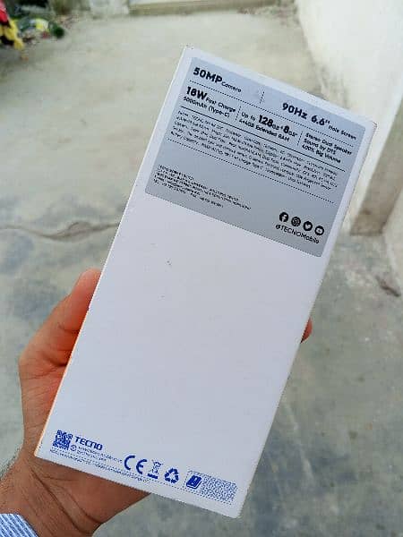 Tecno Spark 20c 8/128 1