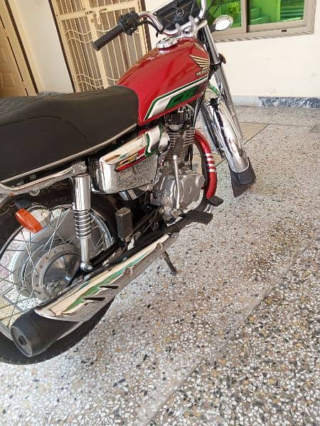 Honda 125 Special edition 22/23 model All punjab number 3