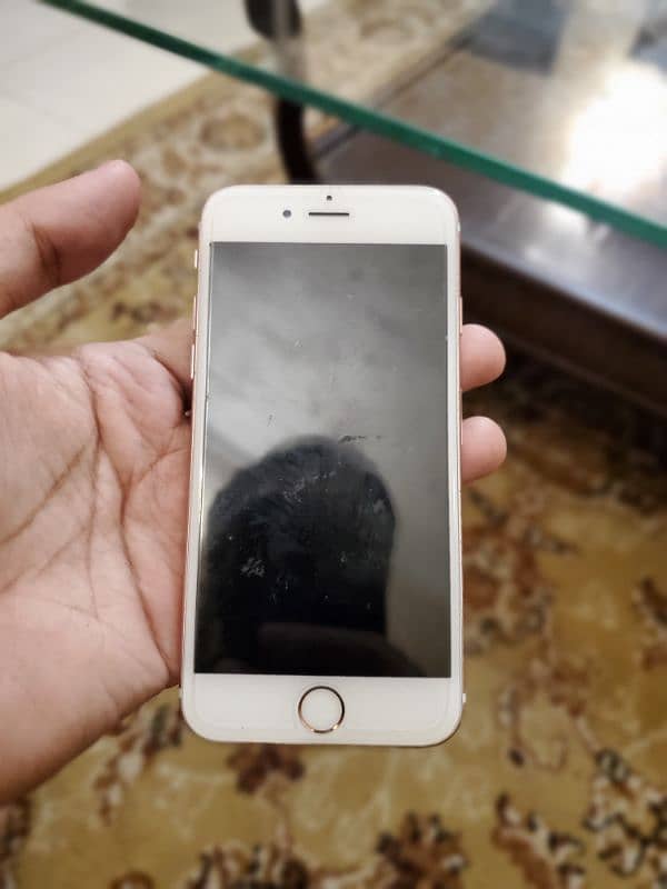 iphone 6s in new condition 1