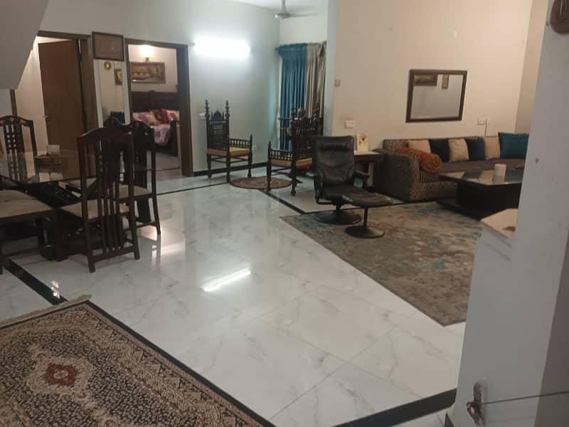 1 Kanal House Available For Sale On Prime Location 16