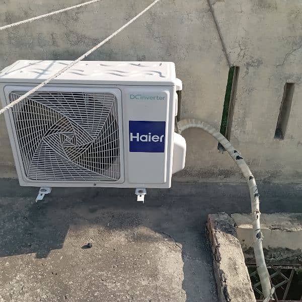 Haier 1 Ton Inverter AC 1