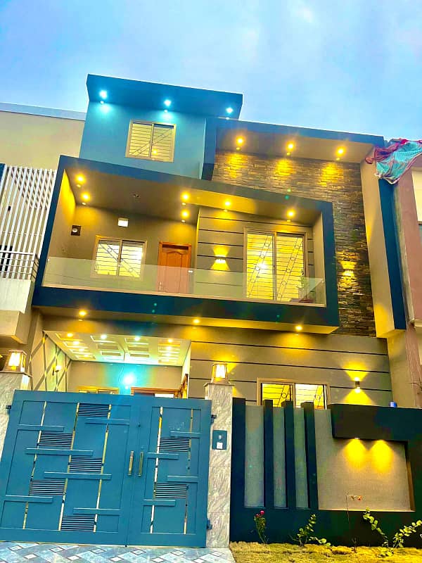 Brand New Double Storey Luxurious House Available For Sale 1