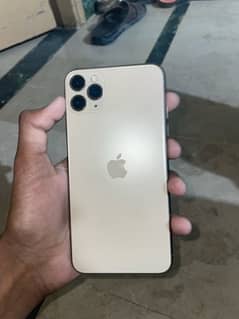 iPhone 11 Pro Max 0