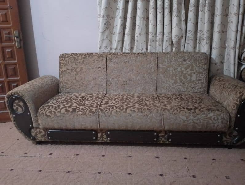 3 sitter sofa combed 1