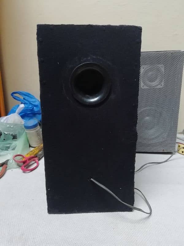 Sharp Bookshelf speaker for sale 2