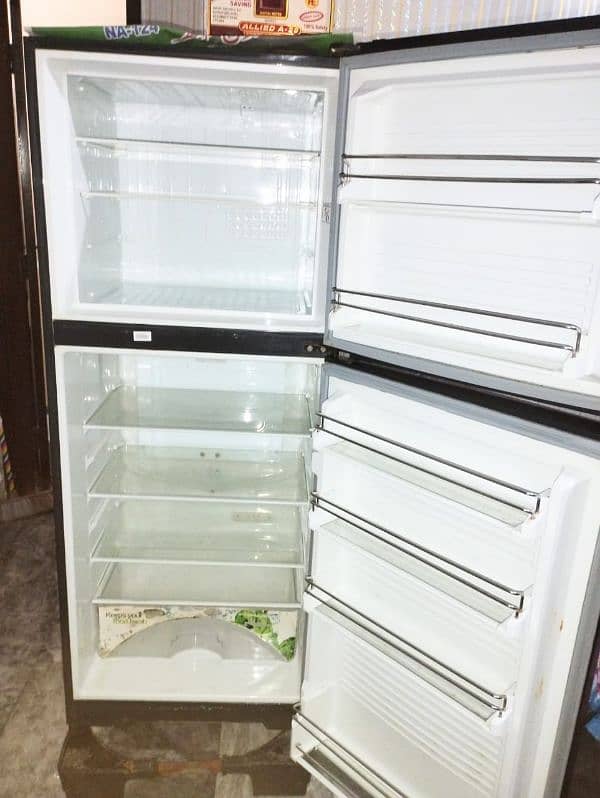 Refrigerator 7