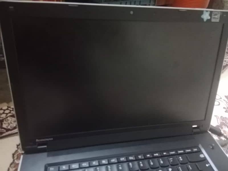 core i3 urgent sale 3