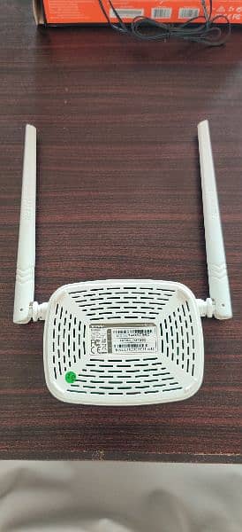 Tenda Wireless N300 Easy Setup Router 2