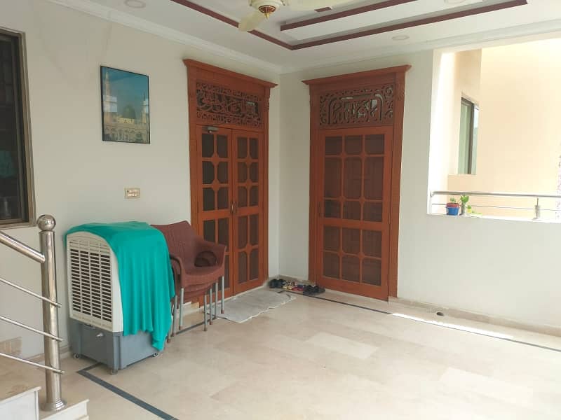 Centrally Located Upper Portion For rent In Soan Garden Available 4