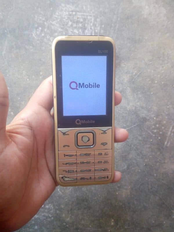 Q Mobile SL100 2