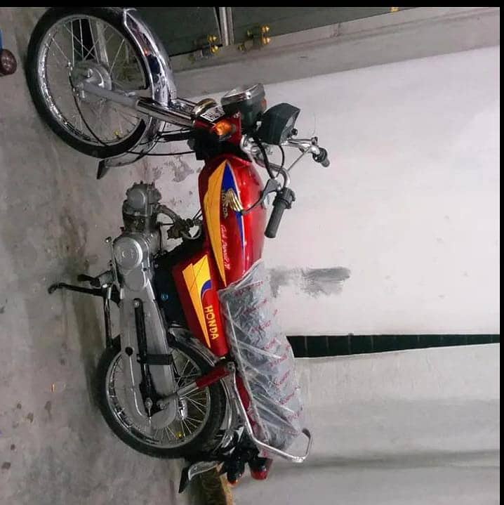 Honda CD 70 CC 2006 model for urgent sale 1