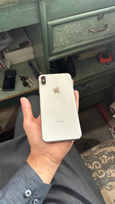 iphone xsmax non pta 64 gb 4