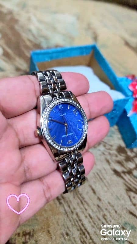 Used Women watch 1