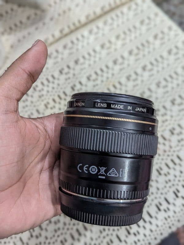 Canon 85mm lens 9.5/10 4