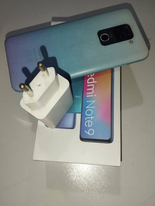 Xiaomi Redmi Note 9 (4GB/128GB) 13